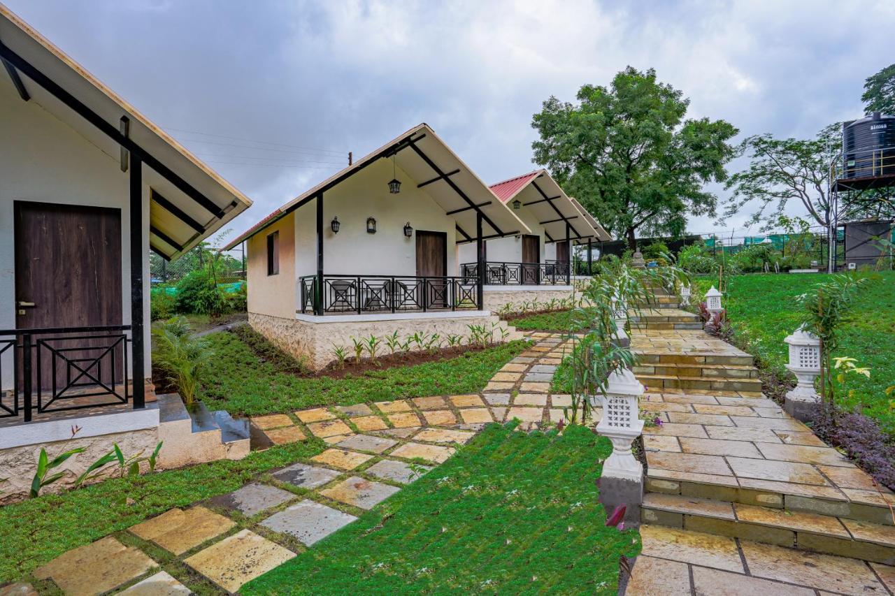 Ninad Homestays Karjat Exteriör bild