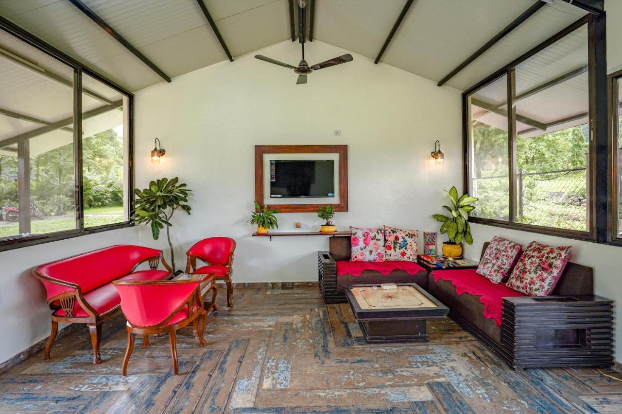 Ninad Homestays Karjat Exteriör bild
