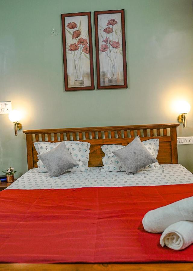 Ninad Homestays Karjat Exteriör bild