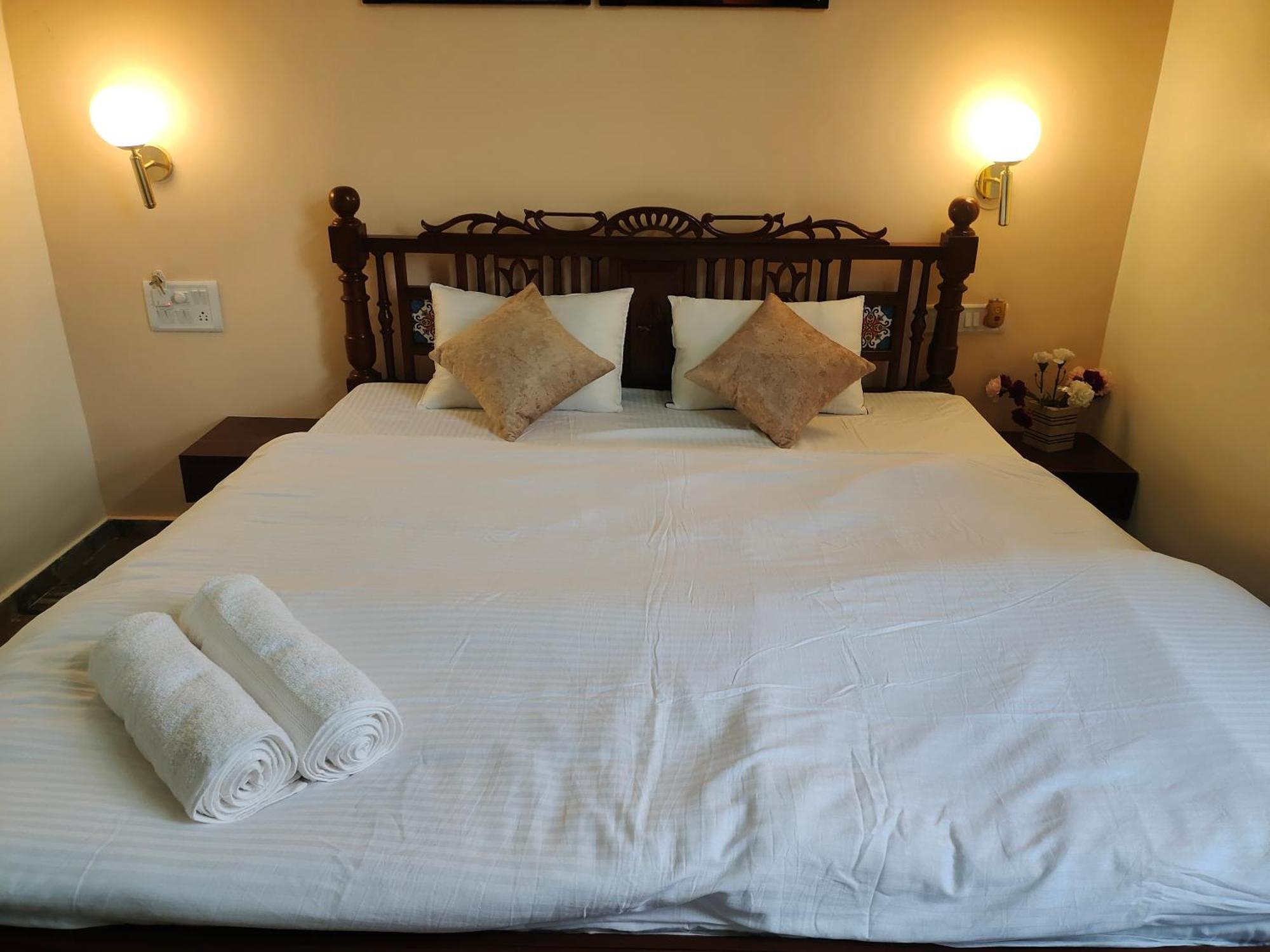 Ninad Homestays Karjat Exteriör bild